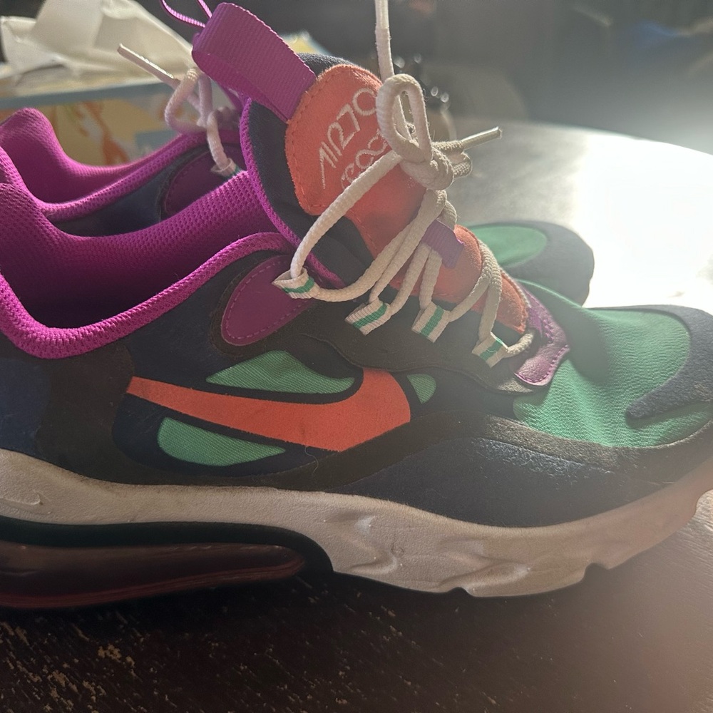 Nike Air 270